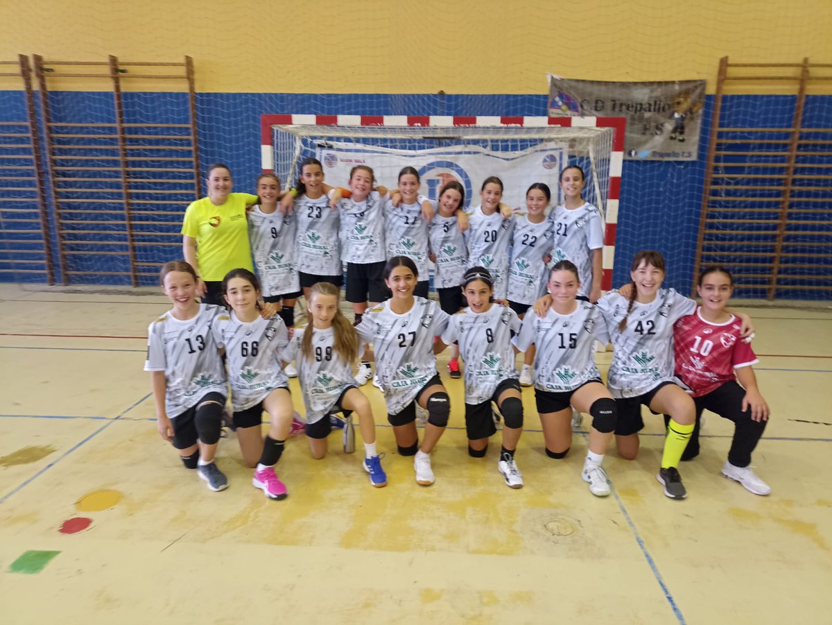 ClebaLeonBm's tweet photo. 🔴⚫ RESULTADOS ⚫🔴
📝 Estos han sido los resultados de nuestros equipos.
#cleba #clebaleon #ulecleba #basecleba #garracleba #balonmanofemenino #balonmanobase #leonesp https://t.co/Ty36pbU3z3