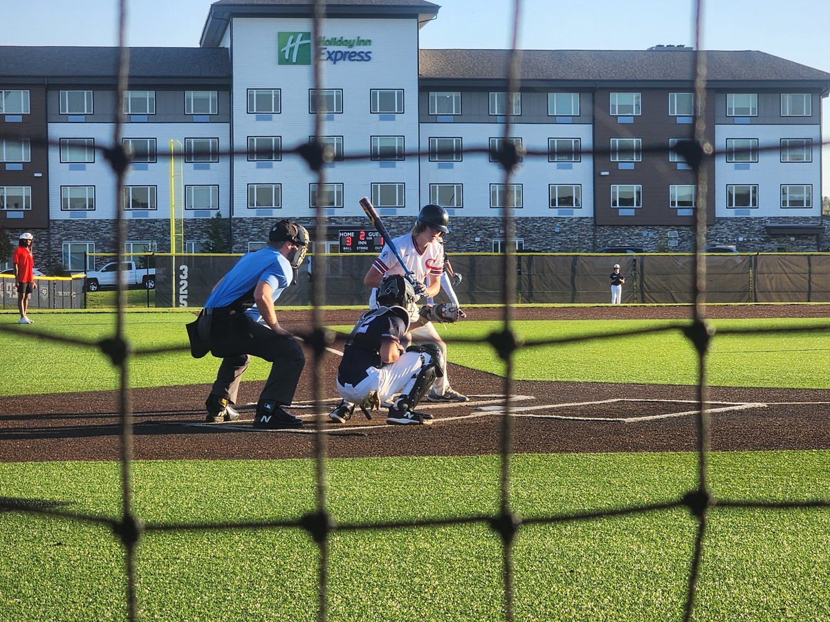 Colton_Dodds12's tweet photo. U.S Nationals midland underclass.
Last fallball tourney. 

AVG • .333
OBP • .500
OPS • .833 https://t.co/AR3Mp214cd