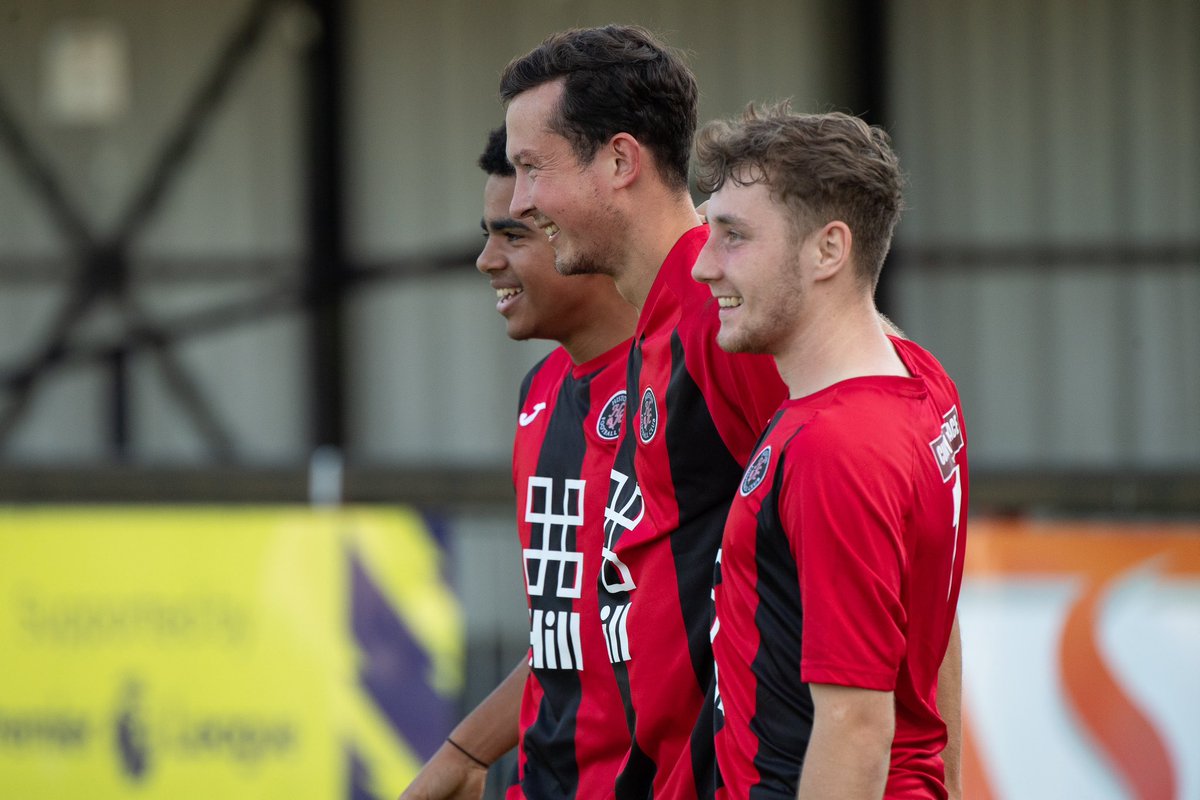HistonFC's tweet photo. 📸 Pictures from our 3-2 victory over @EastwoodCFCV2 yesterday afternoon here at Bridge Road are now available in Mark’s gallery 👉🏻 https://t.co/QU3Nvo5Sar

📸- @hops1963 

#stutes https://t.co/TQjHCUUbF7