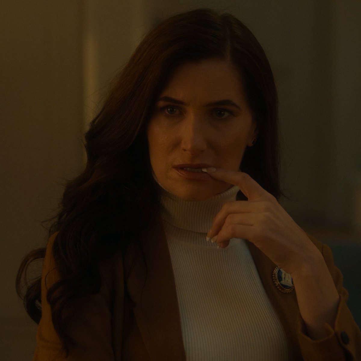 bridgetshahn's tweet image. normal viewer: omg she's terrified
agathario shippers: omg she's aroused