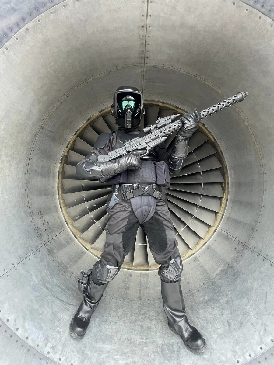 501stSpecOps's tweet photo. TX79781 of the @501stGG fighting for peace & justice in a turbulent galaxy.
#501stlegion #SwiftSilentRelentless #501stSpecops #Specops #Shadowscout #blackhole #imperialcommando https://t.co/XCzkEEvYXY