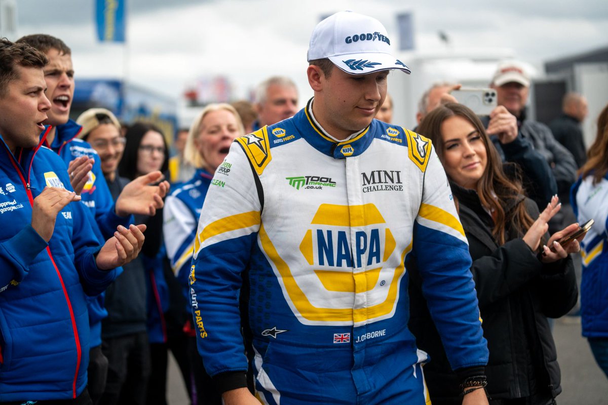 🔵🟡 From a DNF yesterday to a podium and P4 today 👏🏻 Jamie secures P4 in the JCW Championship in his second season

#NAPARacingUK #BrandsHatch #MINI #Motorsport