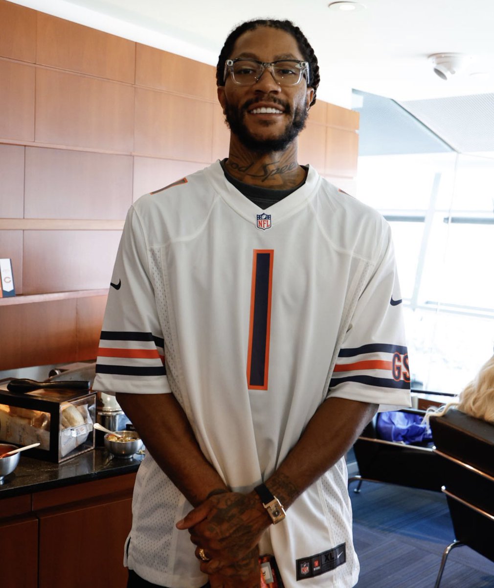 Derrick Rose took PJ Rose to Solider Field to watch the Bears for PJ’s birthday