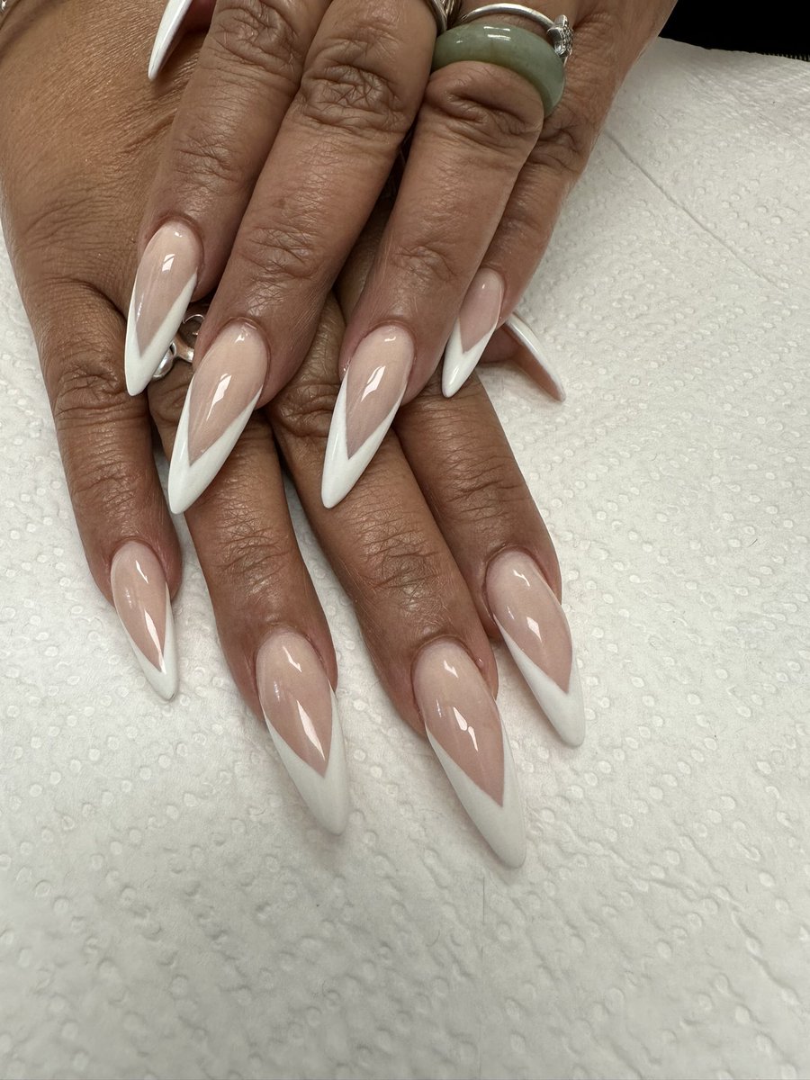 Sheythanailtech's tweet image. The Suite Life: Nails by Sheila
Salon Studios Perimeter 
1151 Hammond Dr
Dunwoody, GA
30 years experience