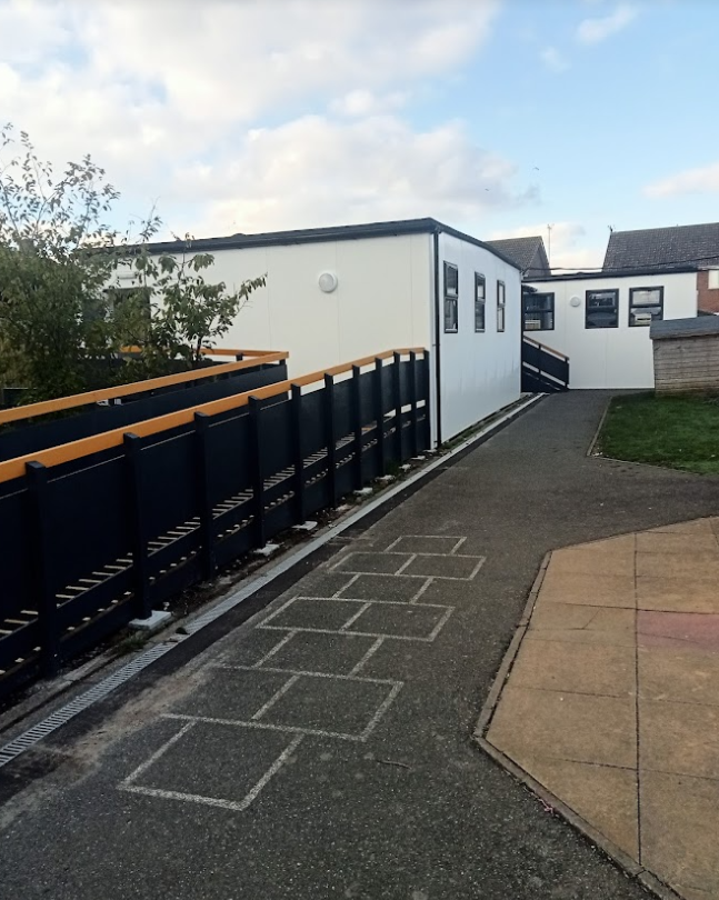St_Nicholas_CEP's tweet photo. Our classroom provision continues to be upgraded to the highest standards possible.

Year 2 move into the new class accommodation on Monday - The children have already been in their new classes &amp; displays are already up
#NewRomney #AquilaSchool https://t.co/8JlT4bPxHT