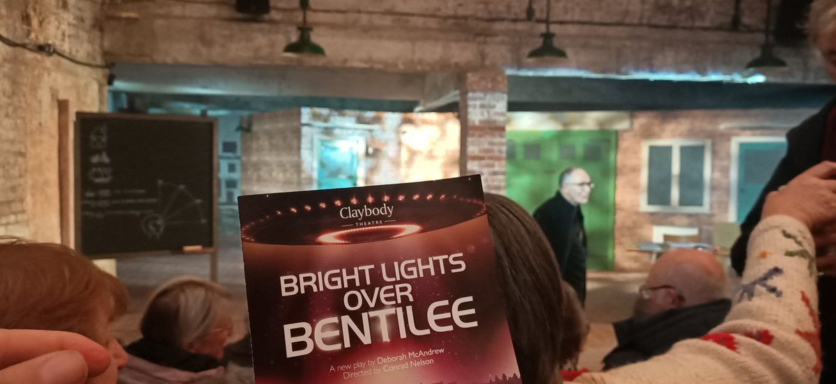 Fab afternoon watching @claybodytheatre in Bright Lights Over Bentilee. Funny, scary and moving in equal parts. Loved <a href="/ListerPolly/">Polly Lister</a> as Beverley, dinnerlady to the stars! Can't wait to see what @mca_debbie &amp; co come up with next!