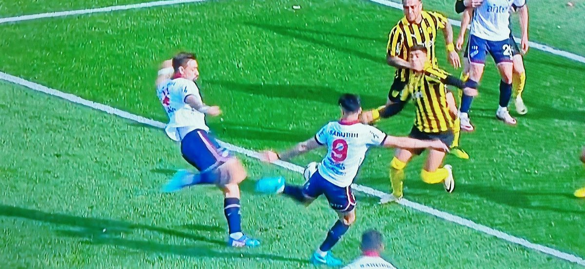 Es el tiro doble de los hermanos Korioto