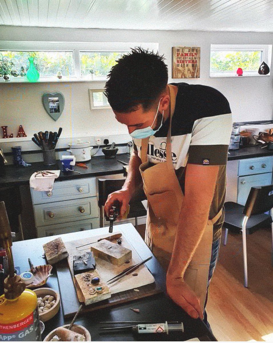 Make a unique piece of jewellery for yourself or a loved one with Lot no 16 in our silent auction is a voucher for Pretty Little Acorns Silversmith.

Don’t forget you can place bids in advance on all lots available, view the auction catalogue online bit.ly/4grmZzF