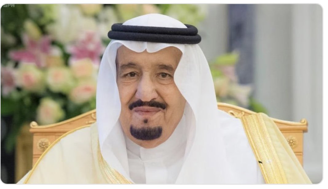 B5Bander's tweet image. #الديوان_الملكي
حفظ الله سيدي من كل شر وخطاك السوء يا ملكنا وعزنا وفخرنا