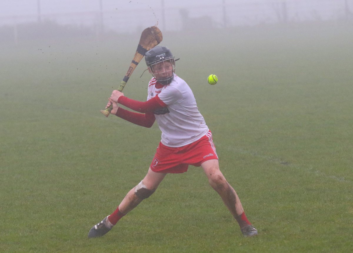 lamhdheargclg's tweet photo. Comhghairdeas to the u12.5 hurlers on an impressive win v Davitts in the quarter final of the Nipper Quinn Cup.

The boys hurled with conviction and determination in wet conditions to run out winners.

We play St Paul's in the semi-final at Páirc Lámh Dhearg next Saturday at 3pm. https://t.co/ufs85Zs3I0
