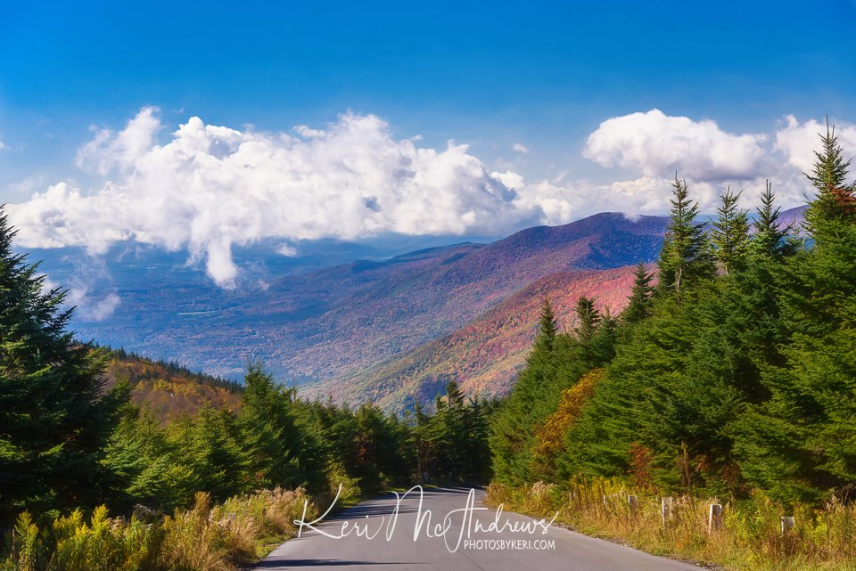 PhotosByKeri's tweet image. Autumn View - Mt Equinox 10/5/24
#2024Project52 #Week40
Vermont! The Mount Equinox Skyline Drive offers breathtaking views of the surrounding valleys and hills. I cannot help but savor these expansive views! #vtwx #mtequinox #autumn #Foliage #NewEngland 
photosbykeri.com/fine-art/ea491…