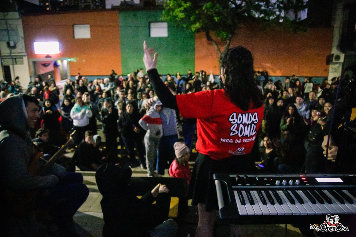 gargantapodero's tweet photo. "Tuve dos intentos de suicidio, y para mí ellos fueron mi salvación, fueron mi apoyo cuando más necesite y sigo aún en tratamiento", nos contó Naira, quien es una de las más de 100.000 personas atendidas en lo que va del año.

#NoAlCierreDelHospitalBonaparte https://t.co/MKPpym1ngS