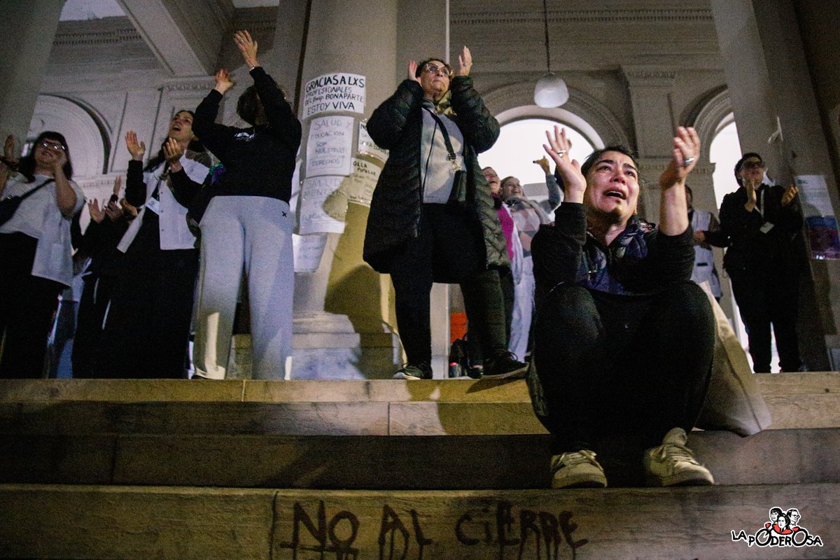 gargantapodero's tweet photo. "Tuve dos intentos de suicidio, y para mí ellos fueron mi salvación, fueron mi apoyo cuando más necesite y sigo aún en tratamiento", nos contó Naira, quien es una de las más de 100.000 personas atendidas en lo que va del año.

#NoAlCierreDelHospitalBonaparte https://t.co/MKPpym1ngS