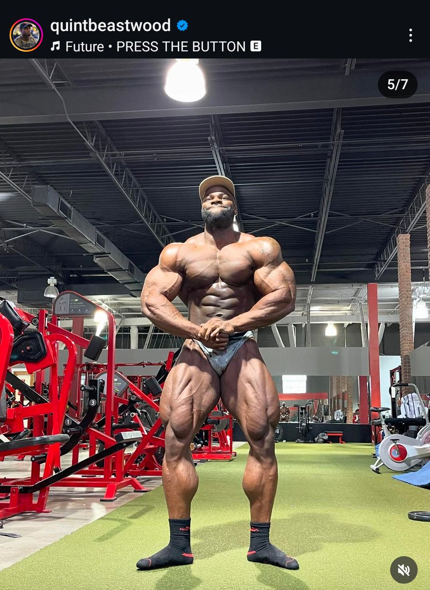 LMAO Y'all should see who Quint is. This is the guy Tank is calling a dick eater. No way Quint was trying to shit on him, he was genuinely expressing himself as a fan.