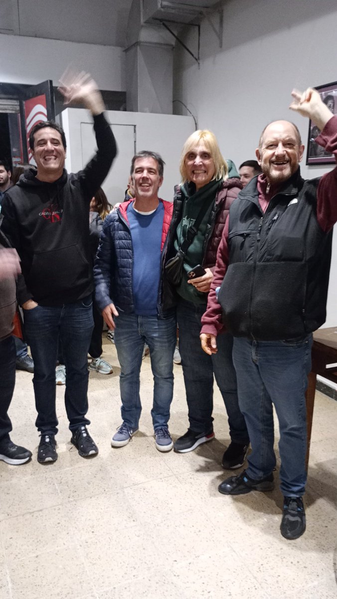 La casa está en Orden. Volvimos a ratificar la conducción partidaria y recuperamos la JR. Felicitaciones <a href="/tatoser/">Tato Serebrinsky</a> y <a href="/gonzasalordd/">🇺🇦</a>, el radicalismo marplatense queda en buenas manos. Adelante Radicales