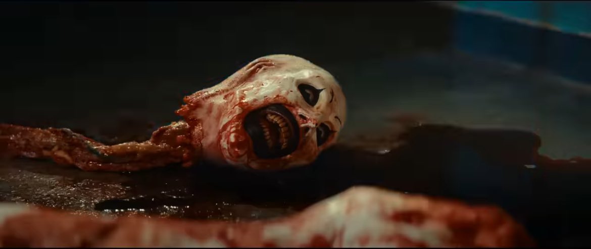Takes2Movie's tweet photo. Cannot wait to see the controversial opening scene for ‘TERRIFIER 3’ 🤡🪓🩸

#Terrifier3 #Terrifier https://t.co/NNg3AwWg2Q