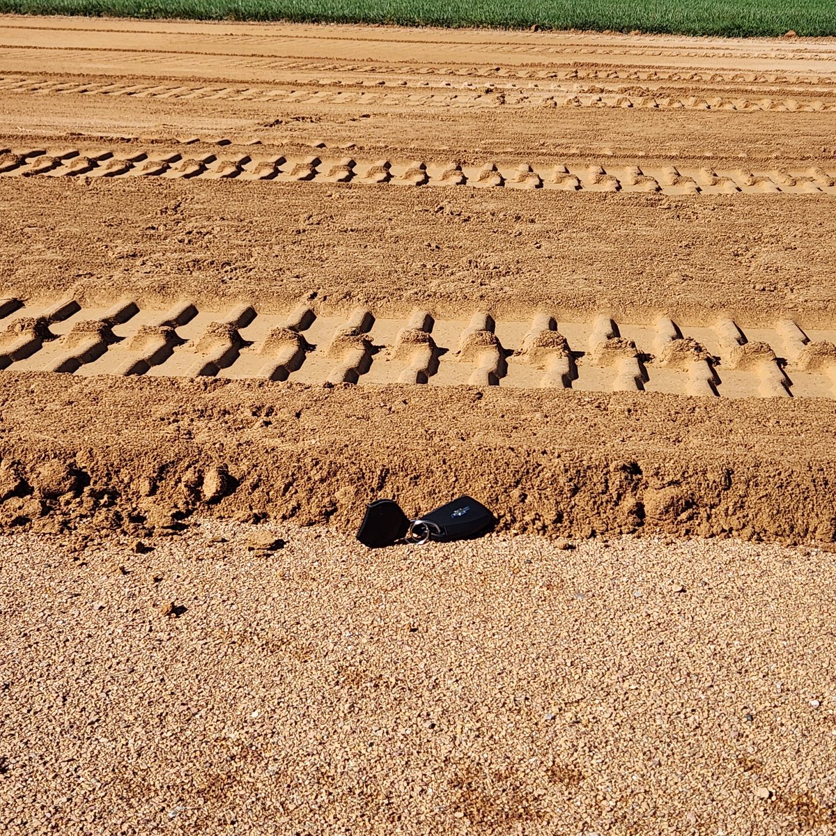 Baseball and Softball laser grading in Iowa pt. 3

Represtation to show the amount of infield material added for proper drainage