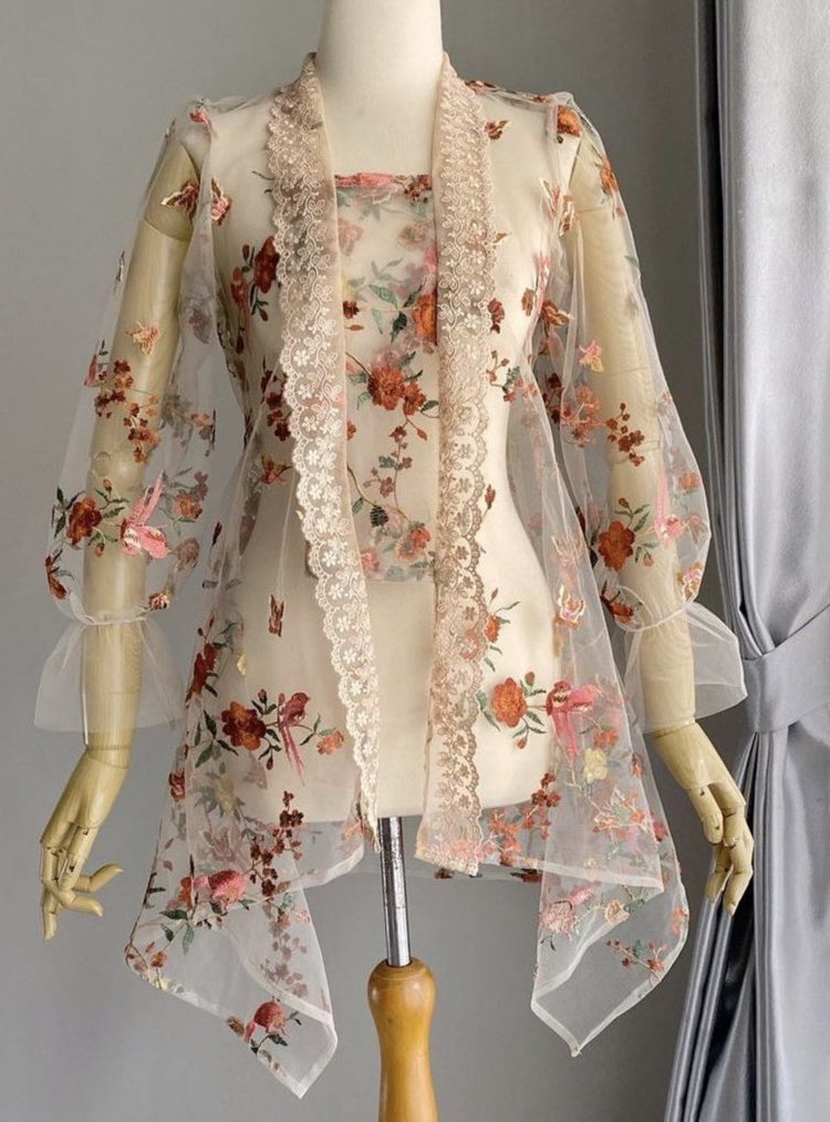 Noorfasya22's tweet photo. Kebaya Modern ✨

Cek: https://t.co/VG6kyUdUEm https://t.co/tkVEbhiBUn
