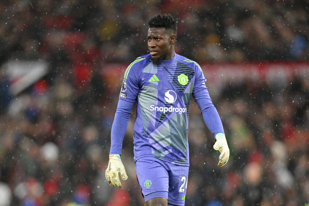 FabrizioRomano's tweet photo. 🔴🇨🇲 In negative start of the season, André Onana has been one of the best players for Manchester United as he's completed most clean sheets in Premier League with 4 so far.

Man Utd coaching staff, very happy with his development on second season since joining from Inter. https://t.co/NqHVbQ7sa9