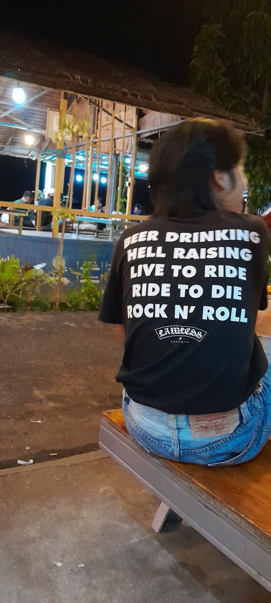 Evans_1897's tweet photo. Dilarang karena belum menikah
Jikalau sudah tidak bisa DILARANG, menikahlah sesegera mungkin https://t.co/aPWTw6ZyMj