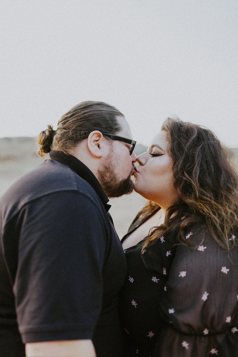 NinjaRockstar's tweet photo. Engaged! ❤️🇮🇹💍🇲🇽❤️ https://t.co/vGEUc8PvIb