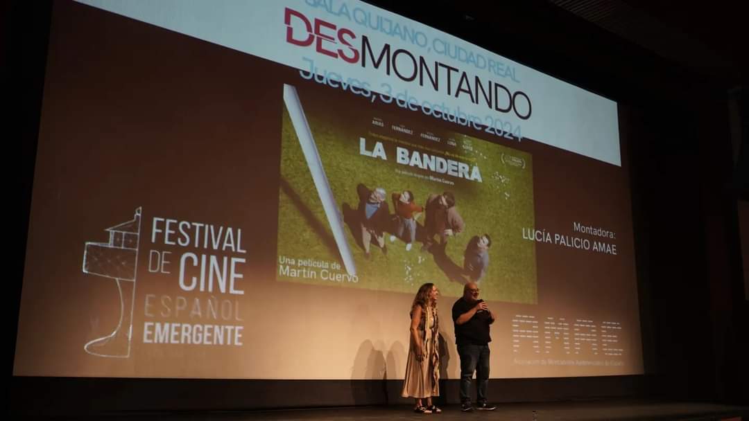 fecicam_oficial's tweet photo. 🎞️ Sección Oficial II 'Desmontando' "La Bandera" con @luciapalicio @AMAE_pro
📍 Teatro Quijano https://t.co/wwjF8wXDV9