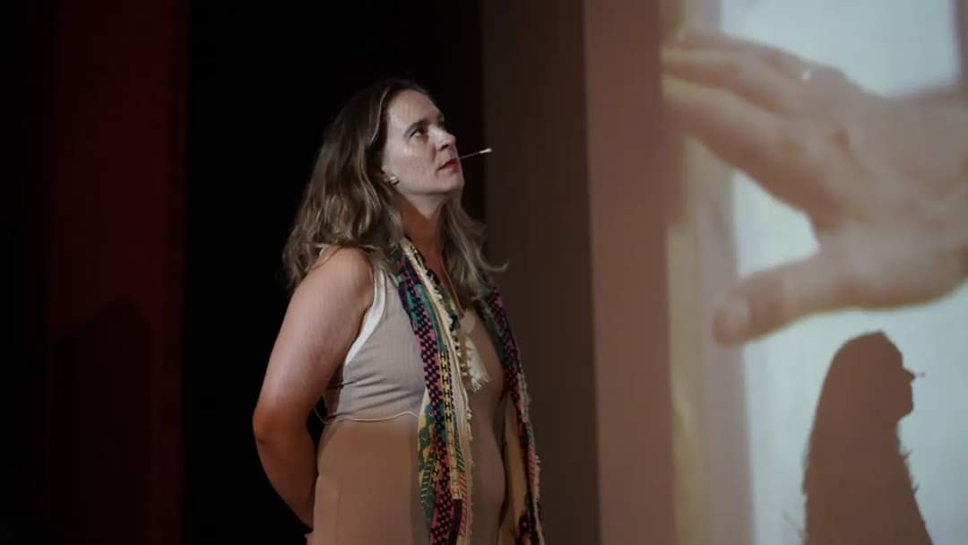 fecicam_oficial's tweet photo. 🎞️ Sección Oficial II 'Desmontando' "La Bandera" con @luciapalicio @AMAE_pro
📍 Teatro Quijano https://t.co/wwjF8wXDV9