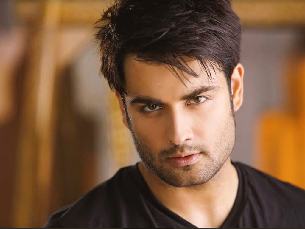 Yogeshkherli's tweet photo. Whom You Guys Gonna Support In #BiggBoss18 ????

Like ❤️ - #VivianDsena
Retweet 🔁 -#AliceKaushik
#ChahatPandey
#BBNaija 
#Bbnaijas9 
#ShilpaShirodkar 
#INDvsPAK https://t.co/R4CUzFZXxP