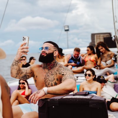 LegendSledge's tweet photo. #NewProfilePic https://t.co/Xs1xexlMbL