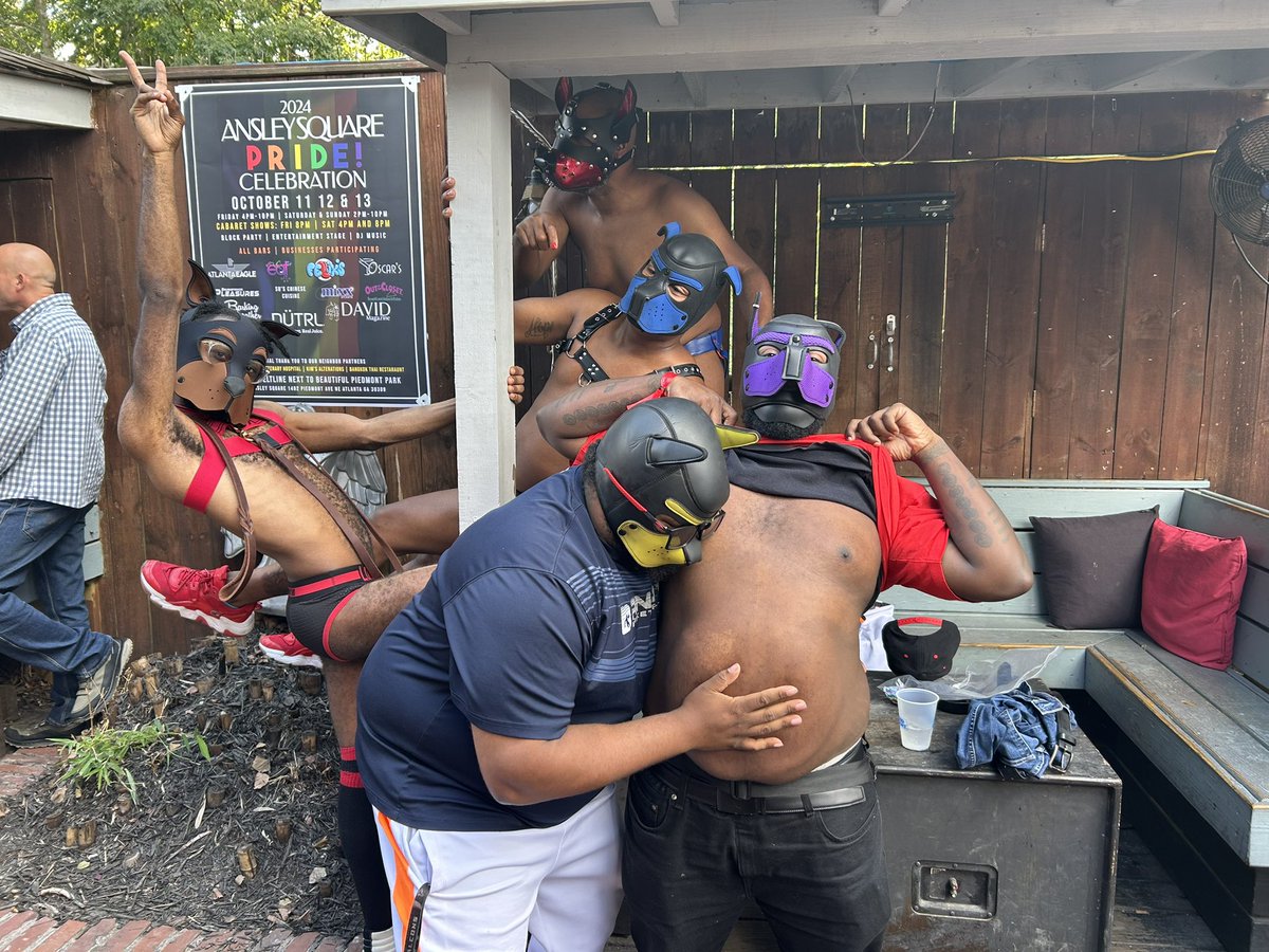 TheBlackHowlers's tweet photo. Today at @AtlantaEagle 🐶 https://t.co/1HOQaby8yP