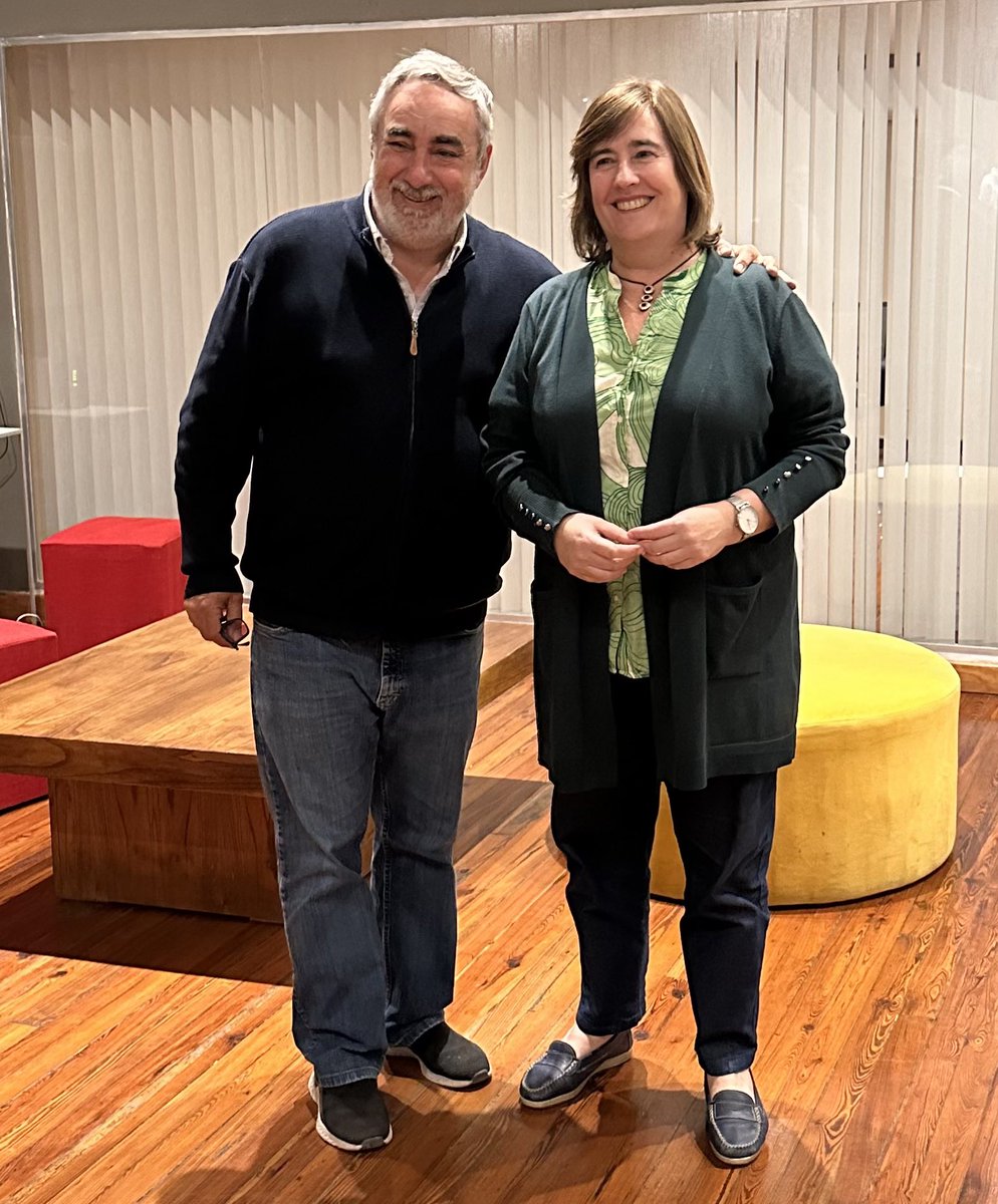 Las nuevas autoridades del Comite Provincia de la UCR Buenos Aires Miguel Fernandez y Elsa Llenderosas. 
Ganamos en 6 de las 8 Secciones Electorales. 
Felicitaciones Miguel!!!!