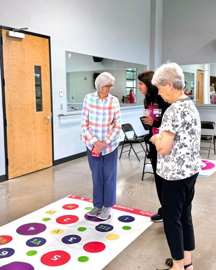 FitandFunPlay's tweet photo. Last week, we saw our Fit and Fun Forever® portable activities enjoyed by the seniors at Bibb Wellness in #Alabama, celebrating Active Aging week. Doesn't this just make you smile?! 😁 #fitandfunforever #ActiveAgingWeek #seniors #silversneakers #officeofaging #AARP https://t.co/Y8vvXkKiyO