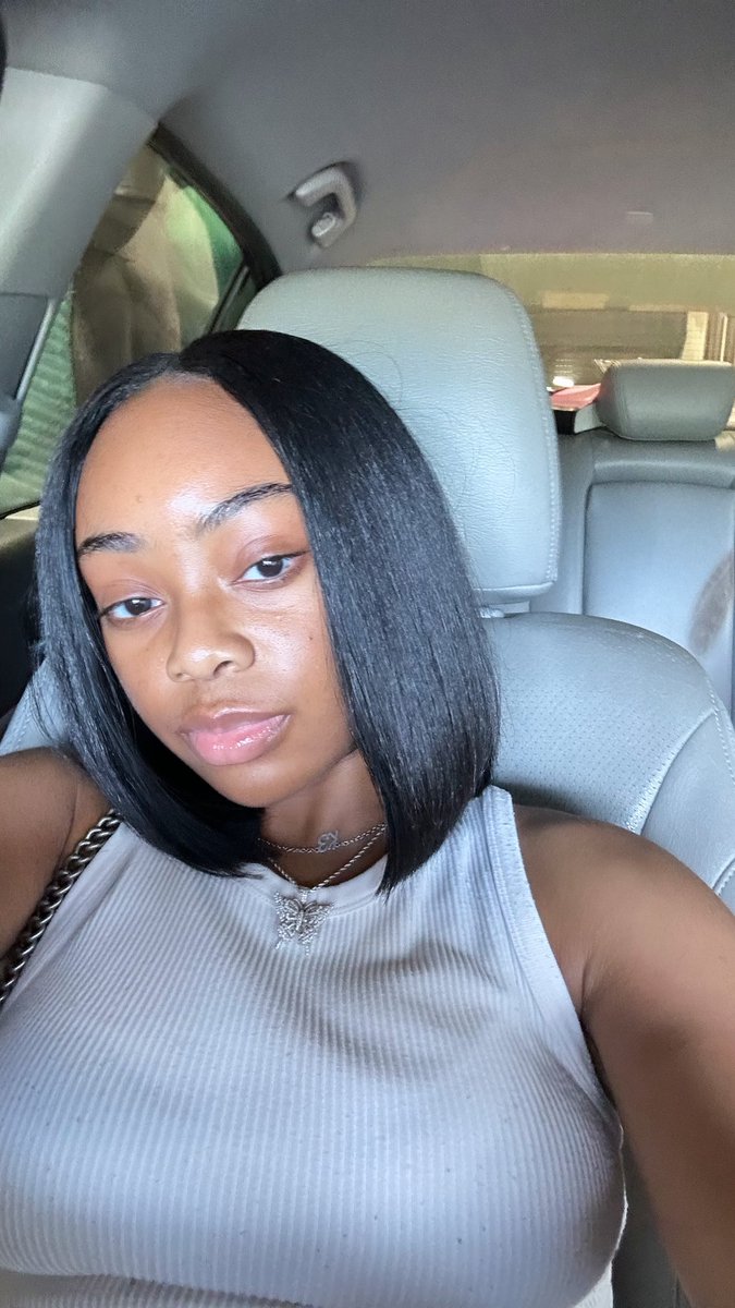 callmee_k3's tweet image. sb fine ass auntie