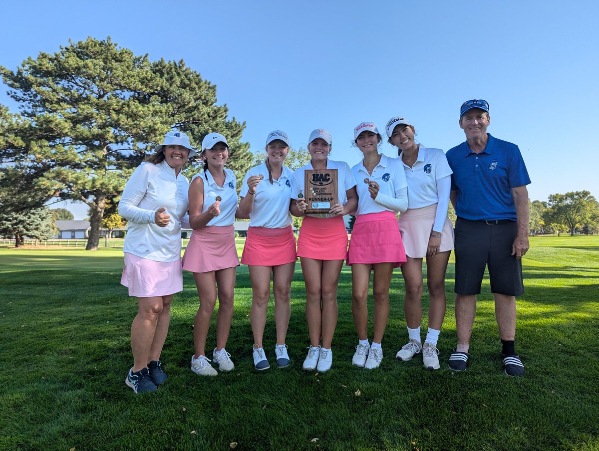 LincolnEastGirlsGolf tweet media