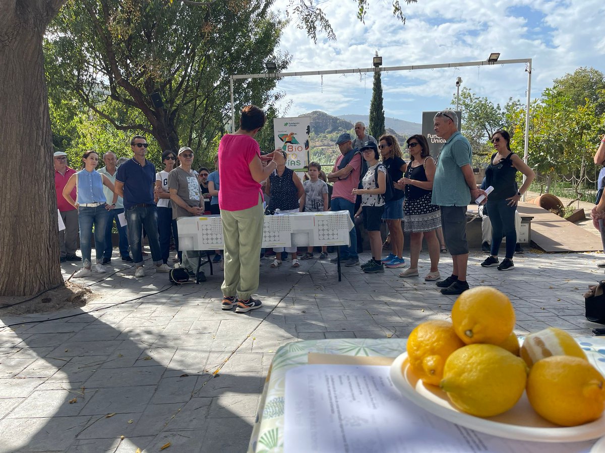 No hay sitio más bonito en el que poder clausurar la primera edición de Biotopías que en el Jardín Nazarí de Vélez de Benaudalla (<a href="/velezbenaudalla/">Vélez de Benaudalla</a>) 🌸☘️

¡El abejaruco vuelve a su nido hasta el año que viene!🐦🎶🌳

Gracias a <a href="/FundUnicaja/">Fundación Unicaja</a> por haberlo hecho posible ✨️