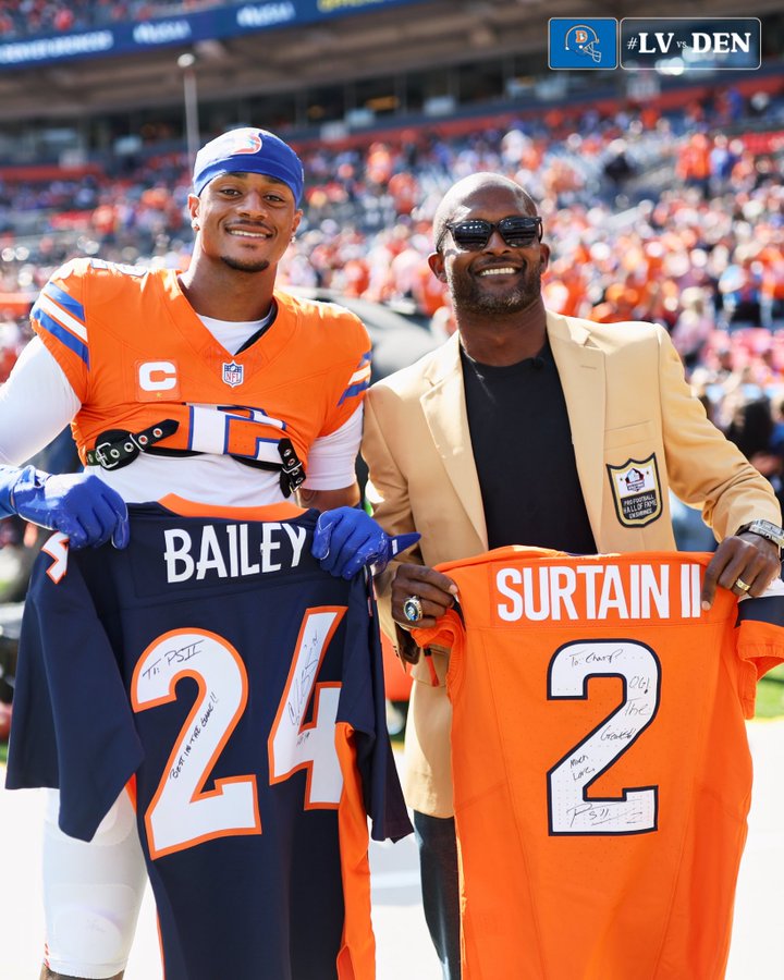 Of course Pat Surtain goes for a 100-yard pick six with Champ Bailey in the house 🐴

(via <a href="/Broncos/">Denver Broncos</a>)