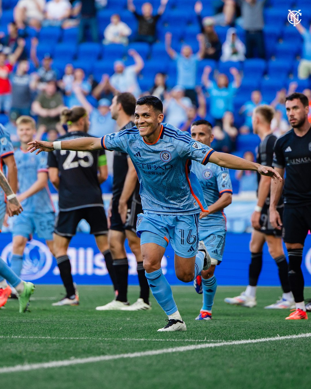 Picture of Alonso Martinez.
