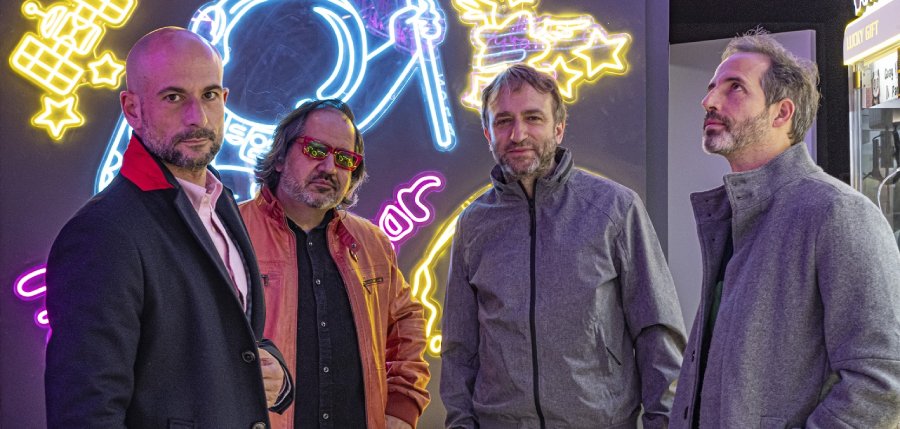 musicazul's tweet image. [Noticias]

@POPDATA_Band presenta nuevo single: &apos;Killer Madrid&apos;. ¡No te pierdas su correspondiente videoclip en el interior de la noticia!

➡️ musicazul.com/noticias-popda…

#Popdata #KillerMadrid