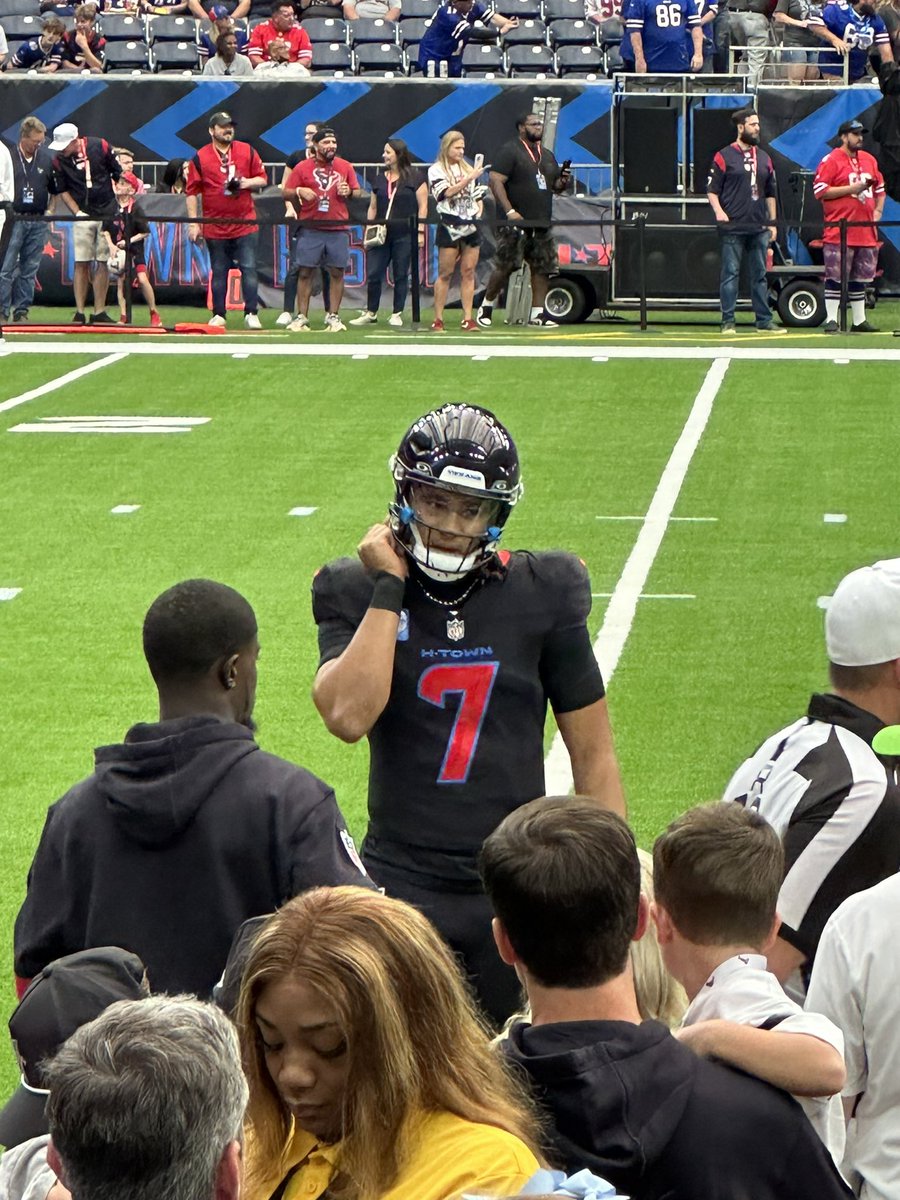 Julia Dimmitt tweet media