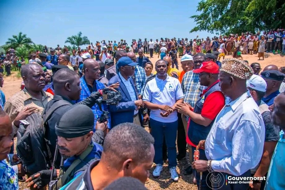 Le futur Port de KANSENGA, une Aubaine pour la modernisation de la voirie de Mbujimayi

MBUJIMAYI, LE 05.10.2024 | #CELCOM-PROGOU.

Le futur port de KANSENGA dans le territoire de Lupatapa représente un enjeu majeur pour le développement de la Province du Kasaï Oriental et