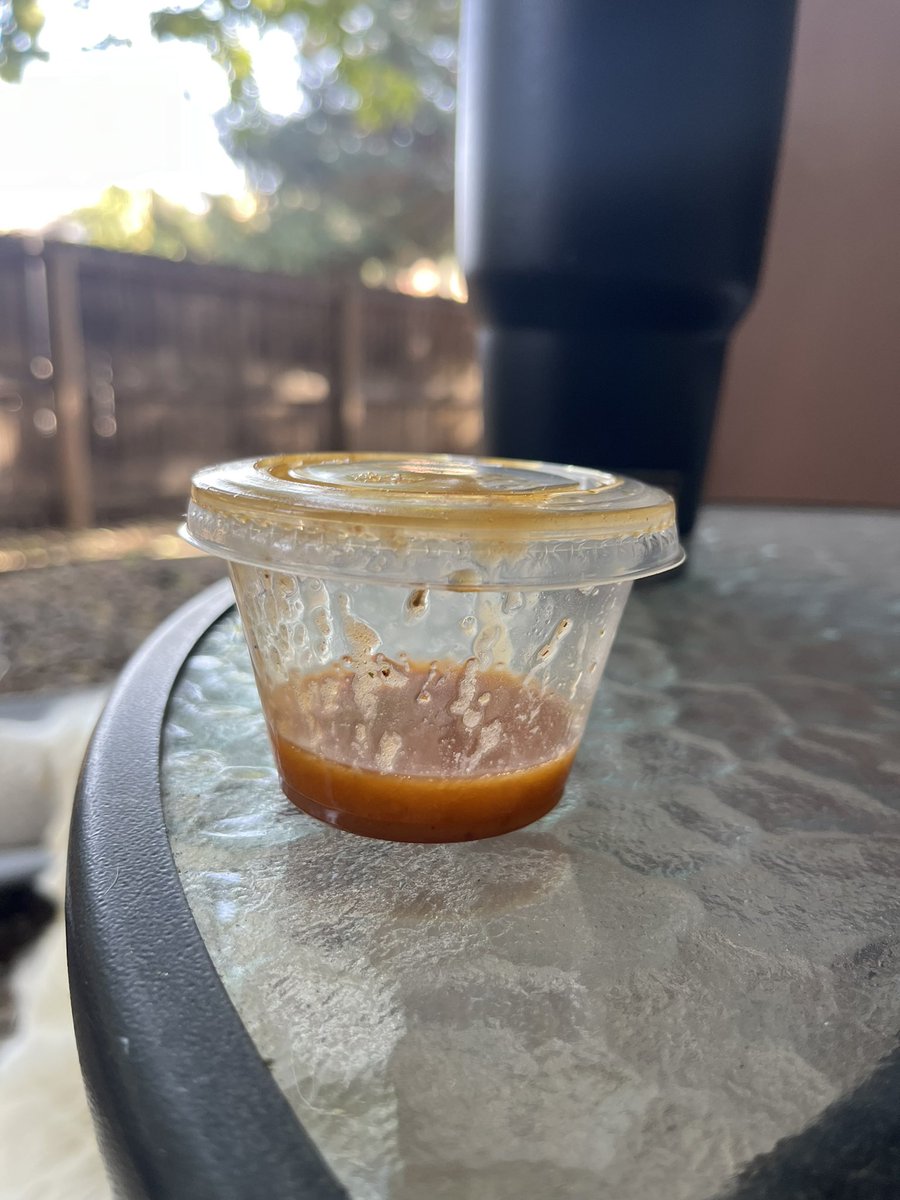 lemoNikki's tweet photo. Hi @ChipotleTweets 
Please explain to me how this is enough dressing for an entire salad! This #shrinkflation is absolutely out of hand https://t.co/eBdtouiZA7