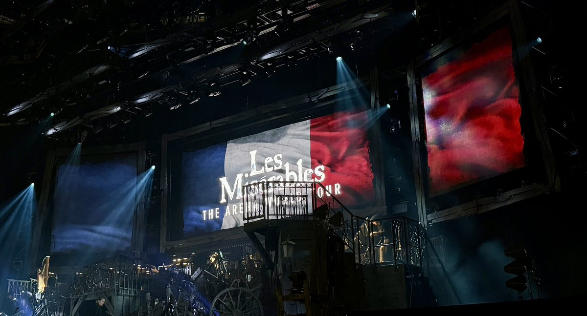 The <a href="/lesmisofficial/">Les Misérables</a> arena world tour was absolutely phenomenal, and it was a privilege to be there with <a href="/AlfieBoe/">Alfie Boe OBE</a> and <a href="/mrmichaelball/">Michael Ball OBE💙</a> reprising their roles as part of the cast. Lengthy standing ovation was so utterly well deserved for everyone. #LesMizArena #LesMiz