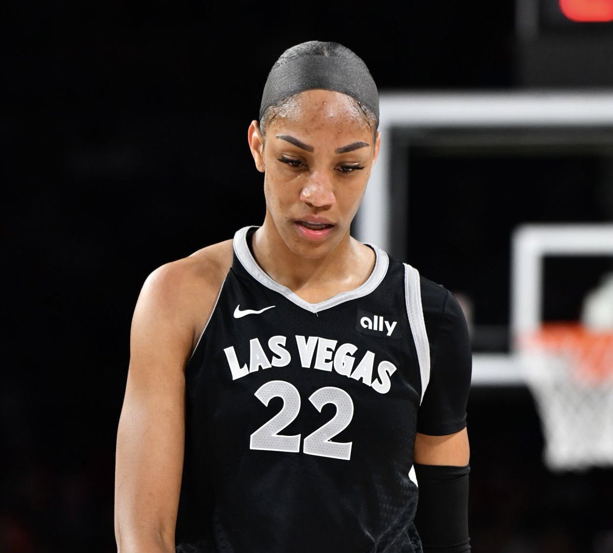 PolymarketHoops's tweet photo. A'ja Wilson is the first unanimous MVP in NBA or WNBA history to not reach the Finals. https://t.co/GWdnzU3Qxu