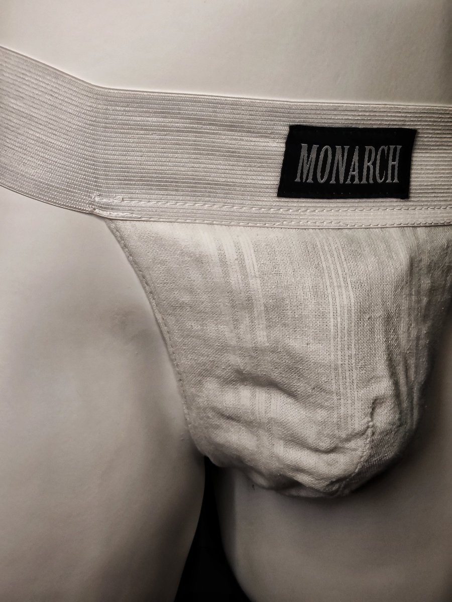 MONARCH2211's tweet photo. MONARCH Jock strap od Srpskog platna.
Pamučan i lagan materijal.
Instagram// monarch_underwear https://t.co/UHFjU8tabp