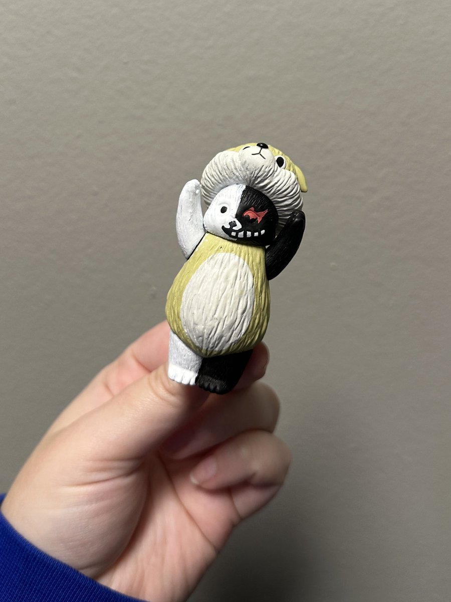 crunkaiintdead's tweet photo. got a mofusand blind box we didnt like so i made him monokuma ✊🏻 https://t.co/rL6EcnB2WI