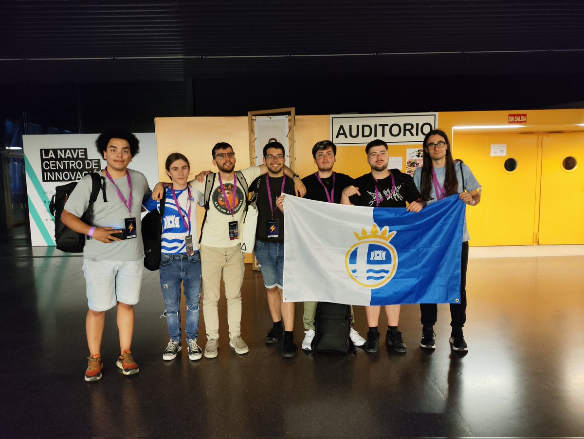 capitan_narfio's tweet image. #thunderdome Quedé 33/191

Torneazo el nacional de Madrid, ha sido un finde bestial y me ha encantado ver y conocer gente nueva🙂‍↕️

Hicimos akelarre de byleth jeje 

La crew alicantina sois muy grandes y doy gracias de tener esta comunidad ❣️