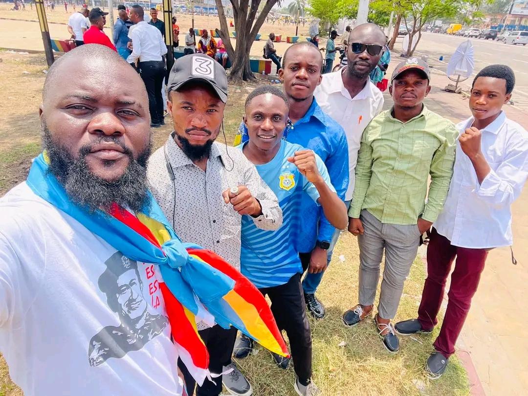 BisoPeupleRDC01's tweet photo. #Lutte : nous sommes heureux de vous annoncer la mise en place du chapitre de l’international #antifasciste en République Démocratique du Congo au sein duquel notre leader @KasongoIlunga01 occupe le poste de #Secrétaire.
#antifascisme #bisopeuple
@chauffeur243
@JPCongolais https://t.co/j1219ag9jQ