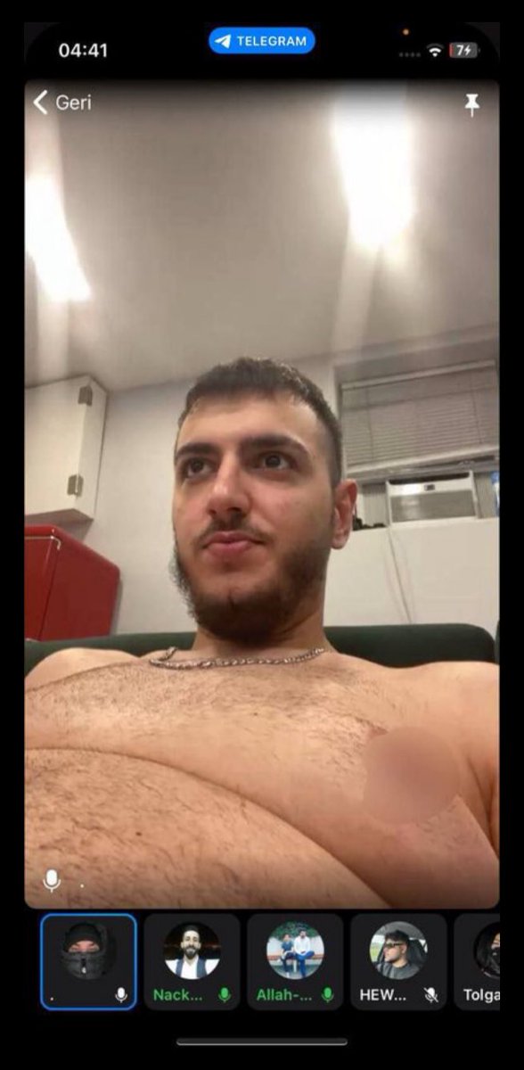 edwardoglum's tweet photo. kediye işkence eden orospu evladı.. yayalım tanıyan eden vardır belki https://t.co/5wpAsmQlMs