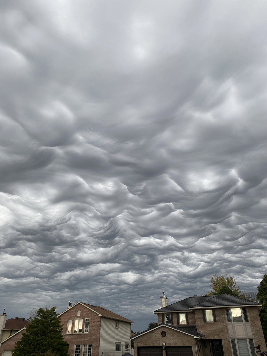 caavilleneuve's tweet photo. @ConnorMockettWX @twstdbro South Kanata! https://t.co/HjgBOqP6SV