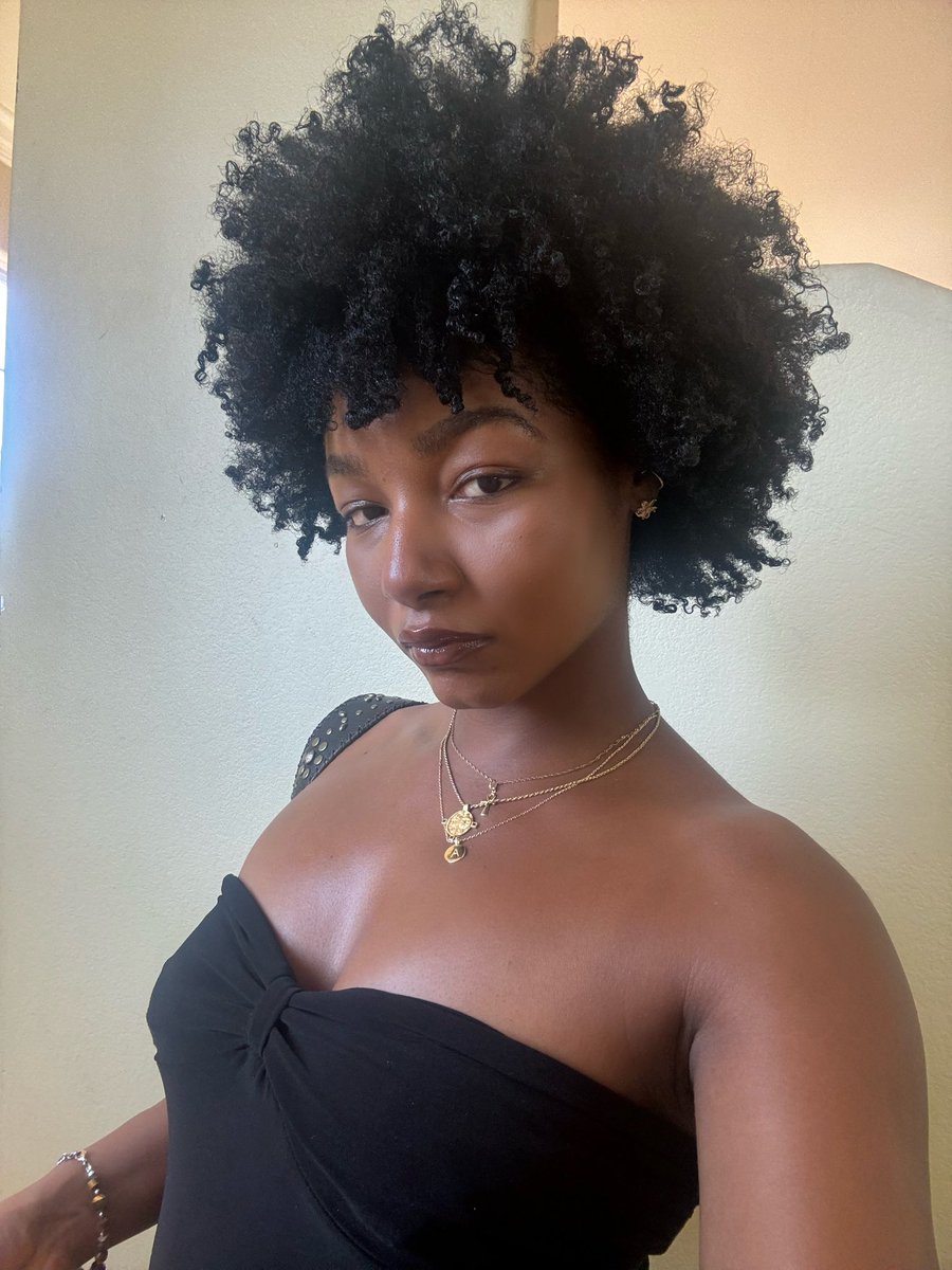 junefirsst's tweet image. 💋